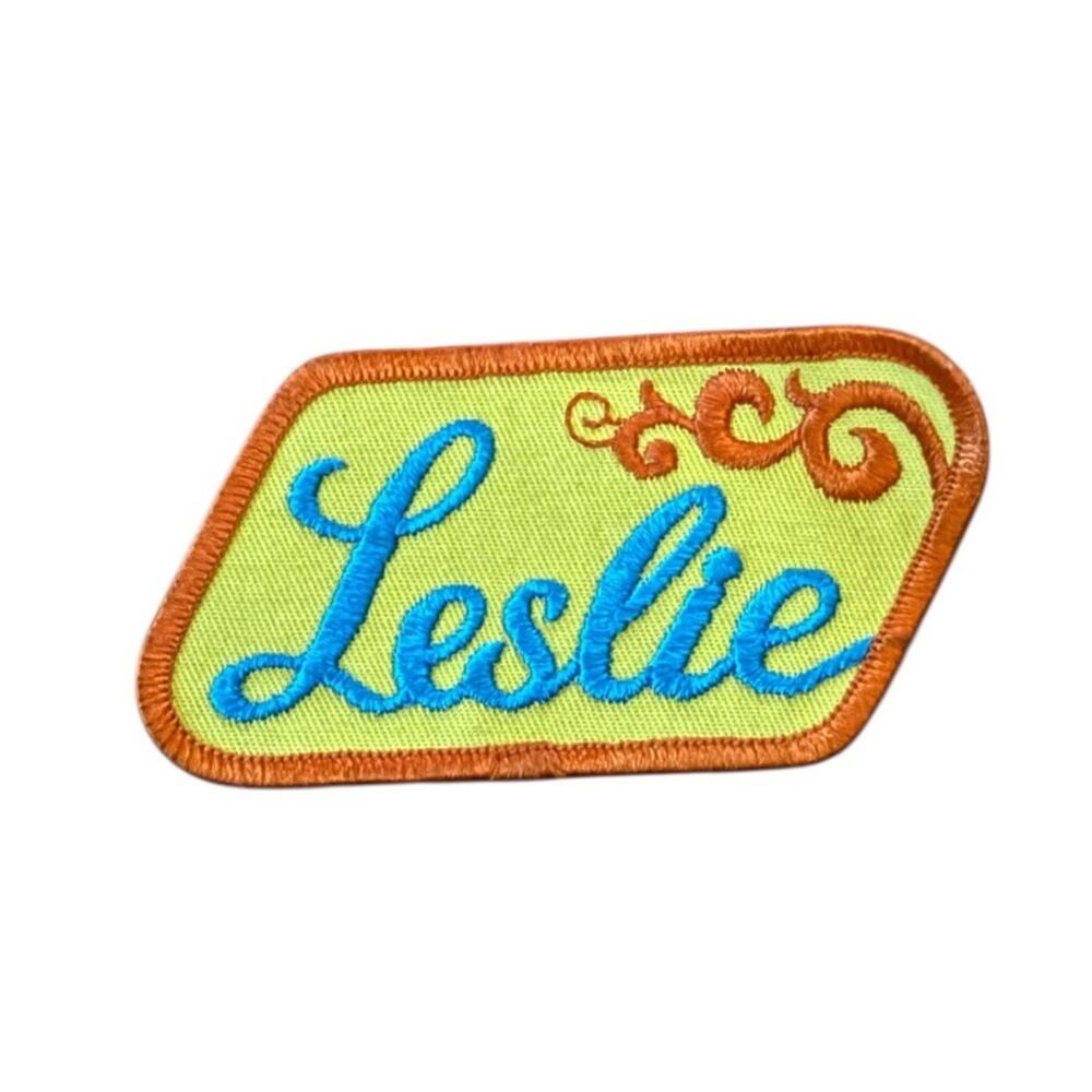 VTG Personalized Leslie Name Patch‎ Colorful Embroidered Sewing Seamstress NEW